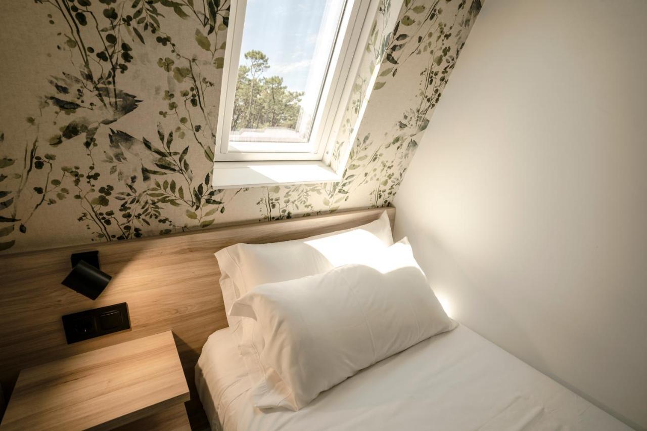 Hotel Piramide Portonovo Eksteriør billede