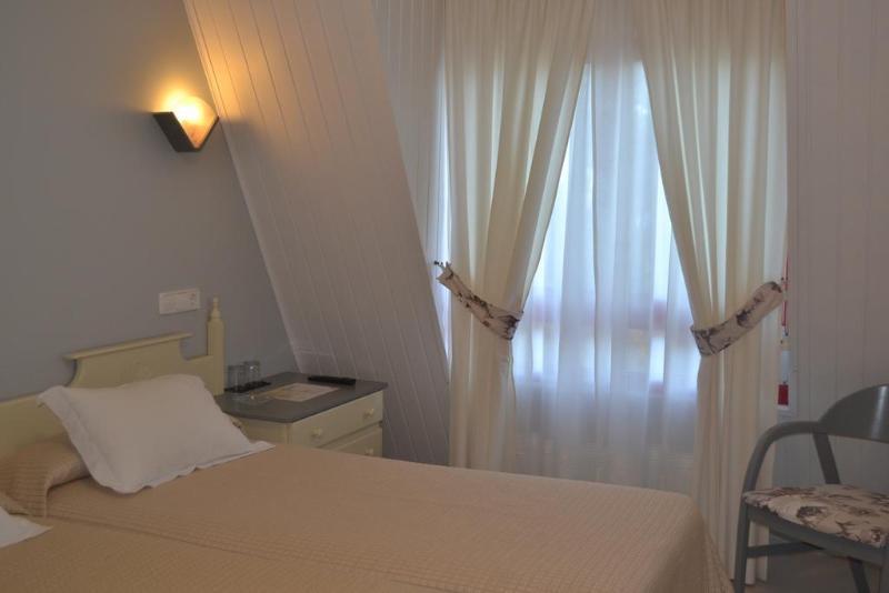 Hotel Piramide Portonovo Eksteriør billede